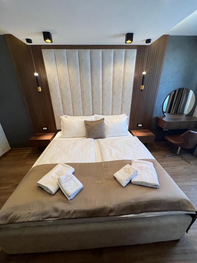 Hotel Palace San Valentino Umag Kültér fotó