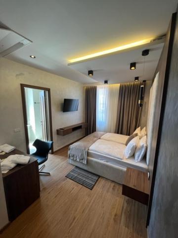 Hotel Palace San Valentino Umag Kültér fotó