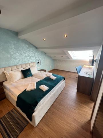 Hotel Palace San Valentino Umag Kültér fotó